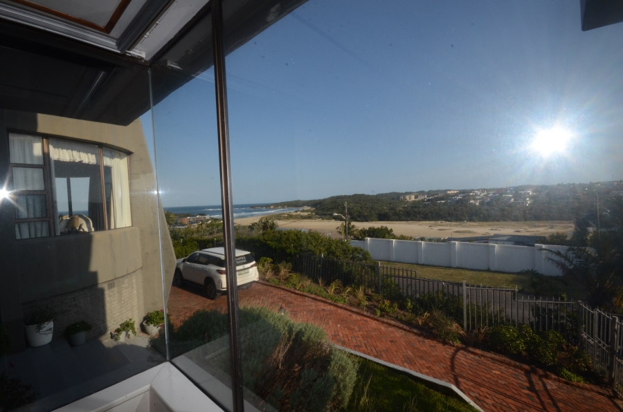 5 Bedroom Property for Sale in Blue Bend Eastern Cape